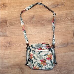 Lug Floral Crossbody Shoulder Bag - Multi-Color